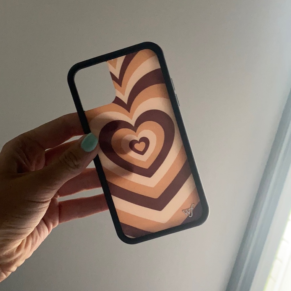 Wildflower iPhone 11 mocha heart phone case